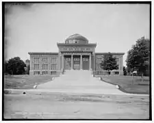 Marquette County Courthouse c. 1905