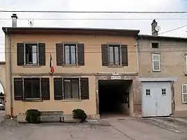 The town hall in Mattexey