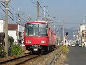 An image of a Meitetsu 6800 series electric multiple unit on Toyokawa line.