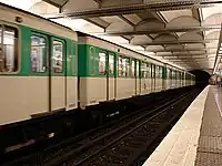 MF 67 rolling stock on Line 5 at Bréguet–Sabin