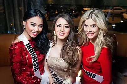 Herman with Miss Guatemala Paulette Samayoa and Miss Netherlands Stephanie Tency, during Miss Universe 2013 pageant quarantine in Crocus City Hall, Krasnogorsk Moscow - Russia.