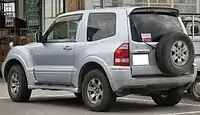 Mitsubishi Pajero Exceed 3200 3-door