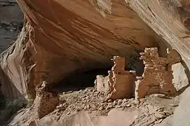 Monarch Cave Ruin cliff dwelling on Comb Ridge