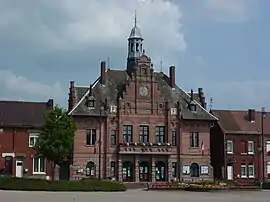 The town hall in Mortagne-du-Nord