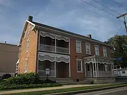 House in Mount Aetna