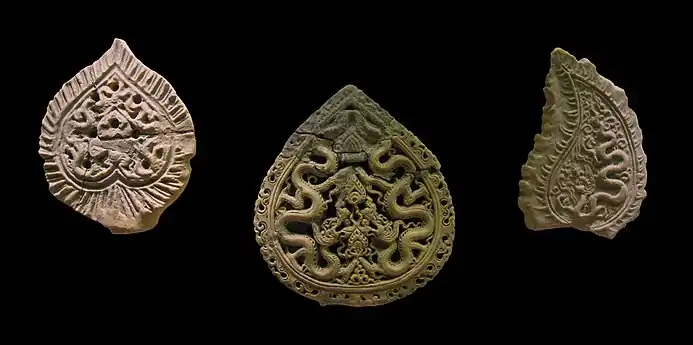 Terracotta Bodhi leaves with dragon motif (Lý-Trần dynasties, 11th-14th century).