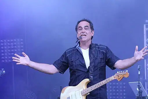 Neal Morse Band au Night of the Prog 2015 - 01 (19875730802).jpg