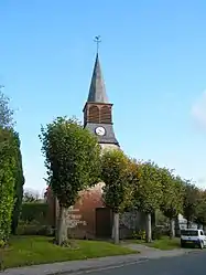 The church in Neuville-lès-Lœuilly