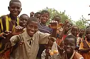 Children/youth in Kouré village March 2006