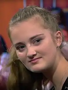 Noa Wildschut during television talkshow "De Wereld Draait Door"