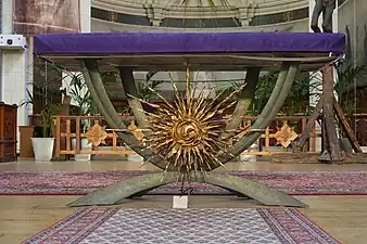 The altar in the Choir, by Jean-Jacques Bris (20th c.)