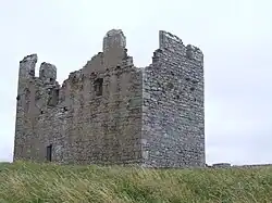 O'Brien fort near the summit of Inisheer. Northern and western elevations