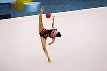 Alexandra Kiroi-Bogatryev with a ball