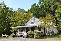 Old Natchez Trace (132-3T)