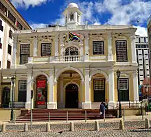 This building stands as a proud example of eighteenth century architecture and symbolises the development of local government in Cape Town.
When free colonists were created the Company granted them representation in the Council of Justice. Type of site: Town Hall.