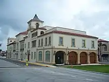 Palm Beach Town Hall