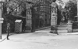 Entrance to Montretout in 1941