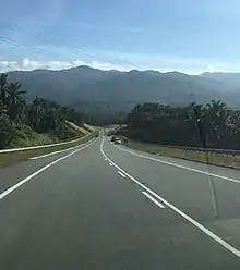 The Temiang-Pantai Highway near Pantai, Negeri Sembilan, towards the intersection with Federal Route  FT 86