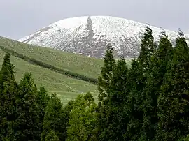 Pico da Sé: a rare winter scene in the municipality of Santa Cruz das Flores