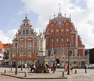 The House of the Blackheads and Roland statue