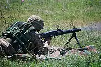 Italian soldier with MG-42/59 produced by Beretta