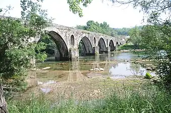 Porto Bridge over the Cávado River, built in the 11th century.