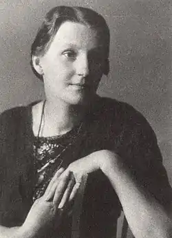 Lena Christ (ca. 1911)