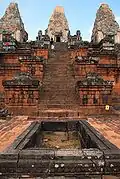 Terminal pyramid of Pre Rup (with the "cistern" foreground)