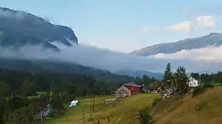 Råeimsdalen from Viksdalen near Vallestadfossen