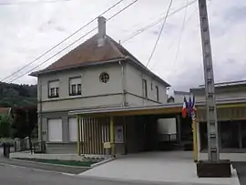 The town hall in Rémondans-Vaivre