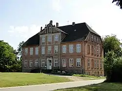 Reez manor in Damm