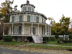 Rich-Twinn Octagon House