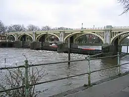 Richmond Footbridge, Lock and Sluices