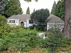 Robert and Mabel Loomis House