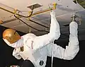 Robonaut with zero-g leg