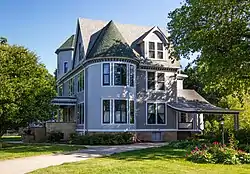 Wendell P. and Harriet Rounds Robbins House