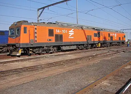 Numbers 14-101 and 14-103 at Beaufort West, Western Cape on 2 August 2007