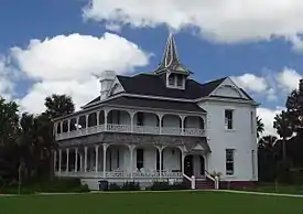 Old Rabb Plantation House, headquarters for the Sabal Palm Sanctuary.