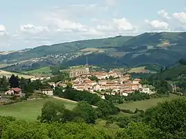 The church and surrounding buildings in Saint-Just-d'Avray