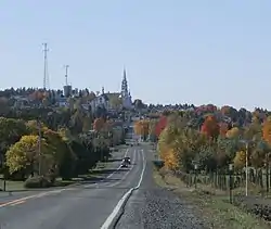 Entering Saint-Prosper.