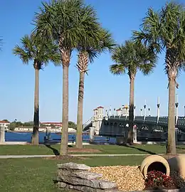 Bridge of Lions, looking eastward to Anastasia Island