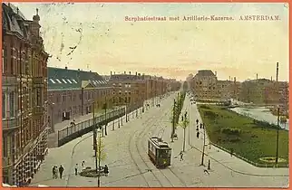 Sarphatistraat from the Muiderpoort on the Alexanderplein in a westerly direction with a line #3 tram.