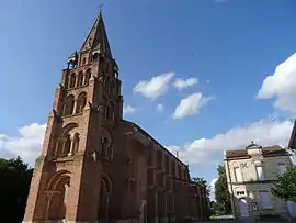 The church in Sauveterre-Saint-Denis