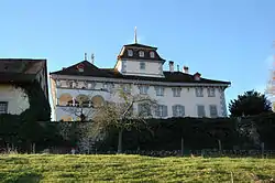 Hilfikon Castle and Chapel