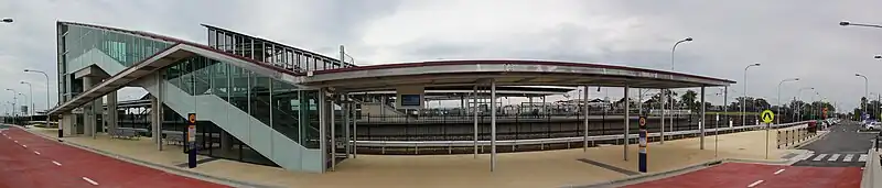 Panorama of the eastern side of station