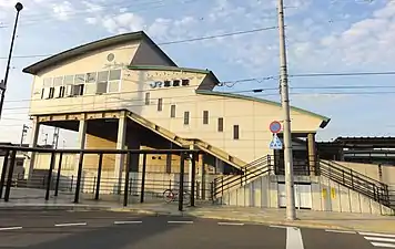 The south entrance of the station.