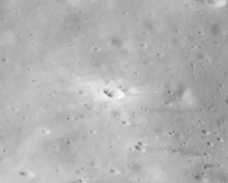 Oblique Apollo 16 image, looking south