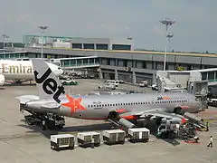 Jetstar Asia Airways Airbus A320 at Singapore Changi Airport.