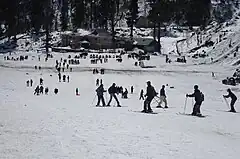 Skiing in Manali