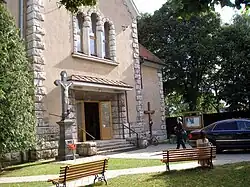 Park in front of the church in Krásna